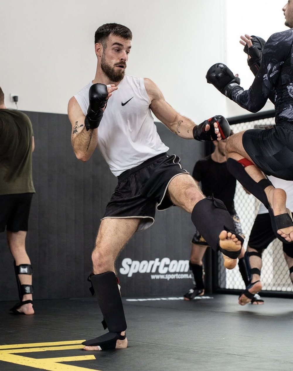Frappe à l'entraînement MMA du Tactical Fight Team Albi